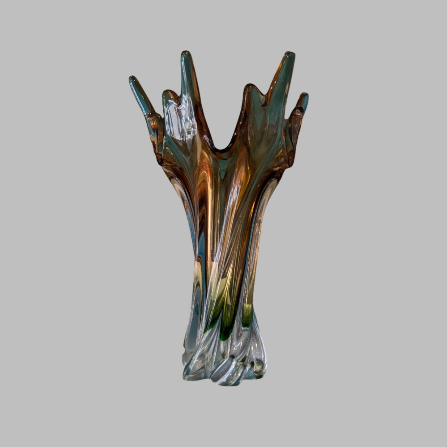 Crystal Glass Mansion Vase